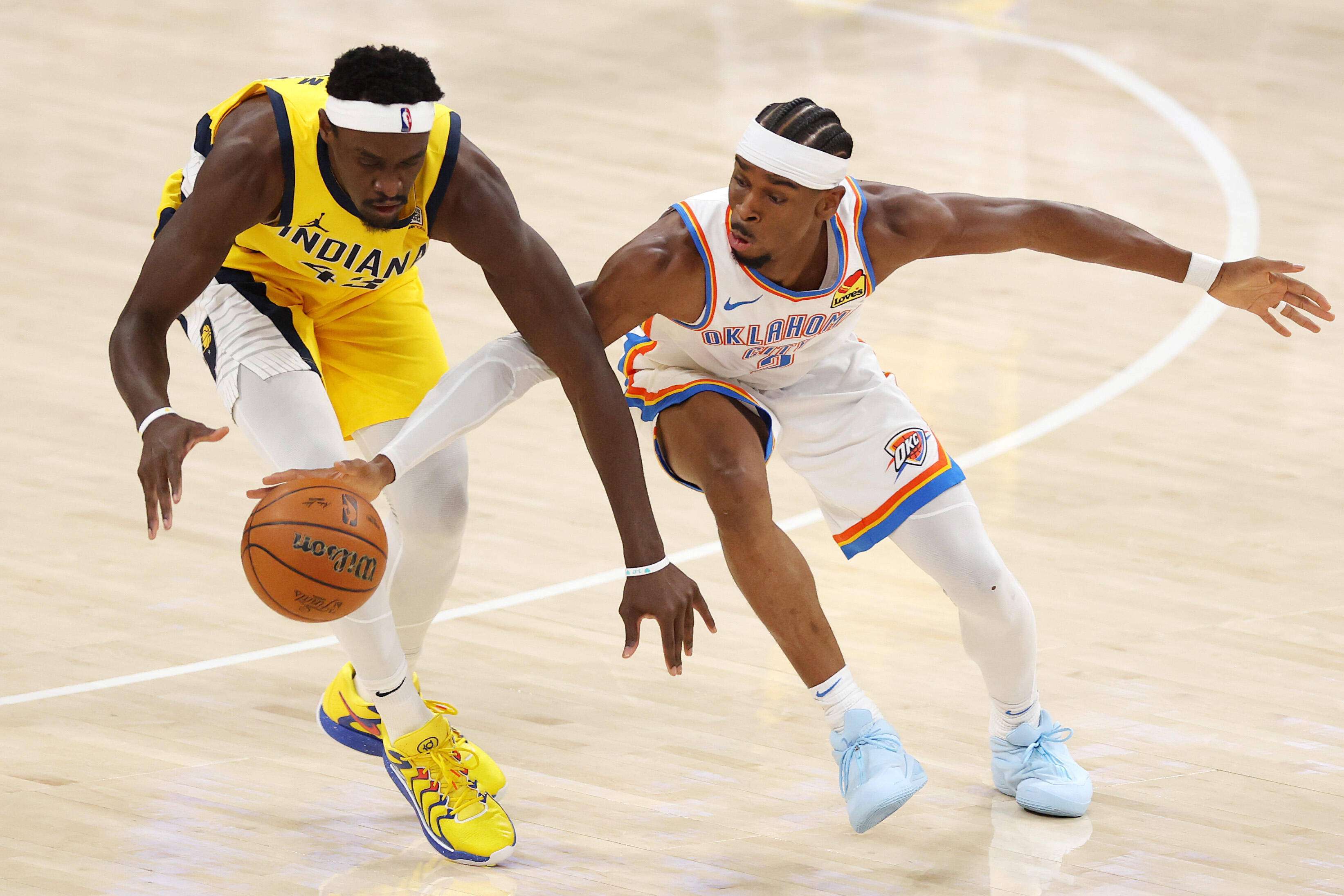 集结日突围战来临，印第安纳步行者围绕CBA常规赛篮板制胜，气氛紧张，年轻球员得到机会的简单介绍